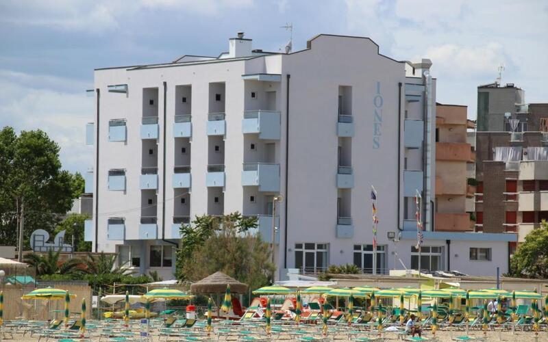 Hotel Iones, Italija - Rimini