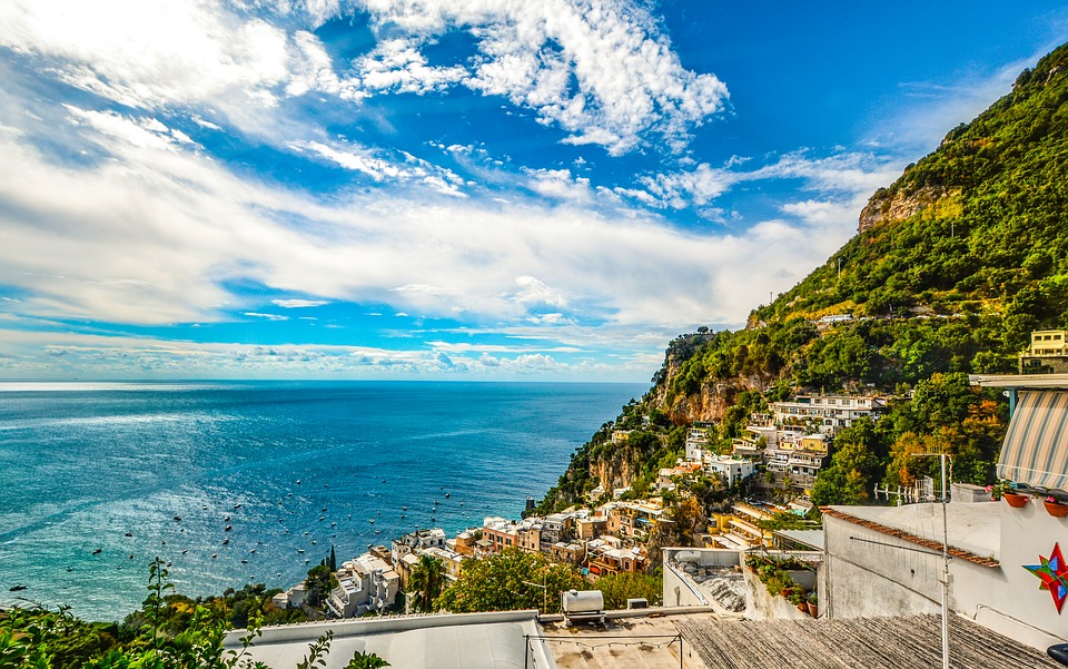 Amalfi obala, Italija - više termina
