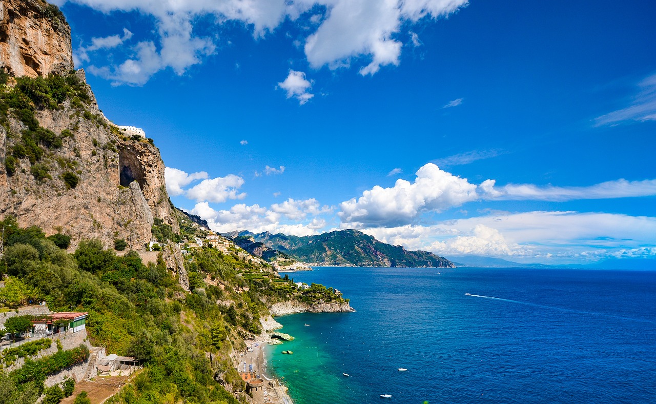 Skrivena blaga Pulje i čarobna Amalfi obala, Italija - 19.05.2024.