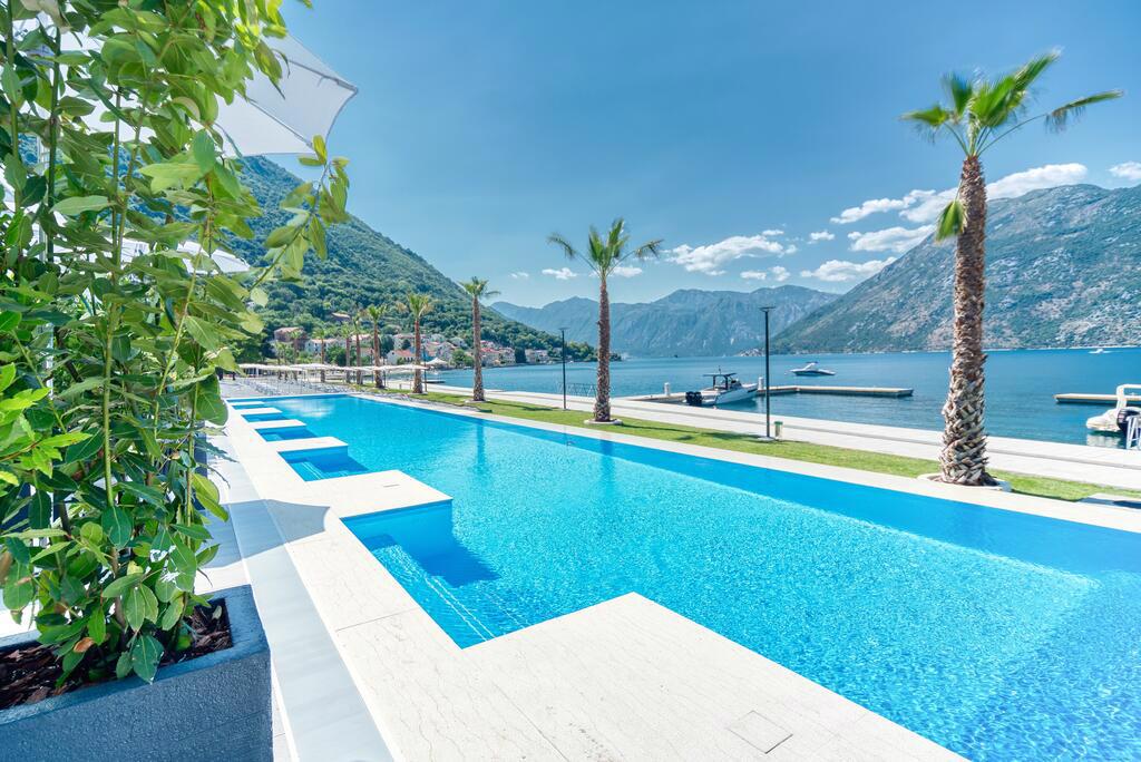 Blue Kotor Bay Premium Spa Resort, Crna Gora - Kotor