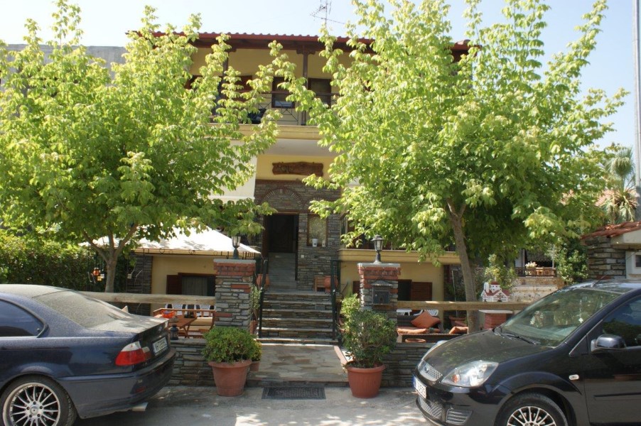 Vila Filiko II, Atos - Amuljani