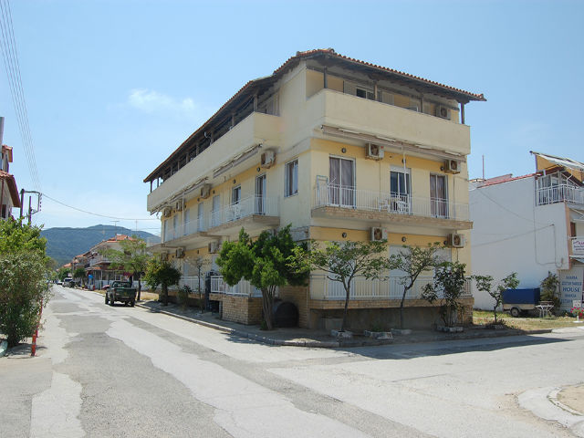 Vila Papus, Sitonija - Sarti
