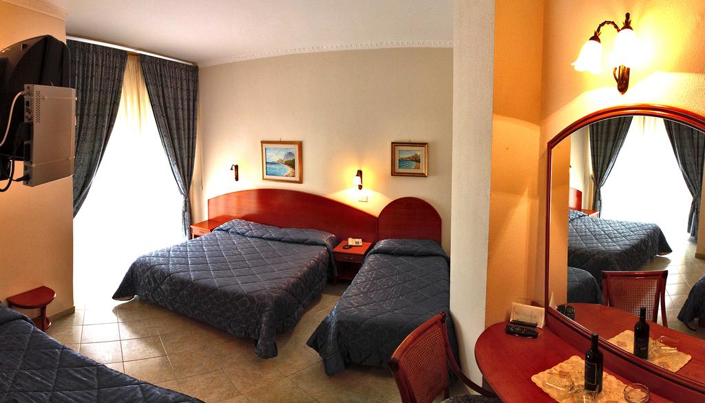 Hotel Mediterraneo, Sicilija - Ćefalu