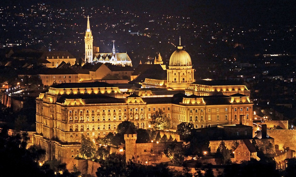 Budimpešta, Mađarsk