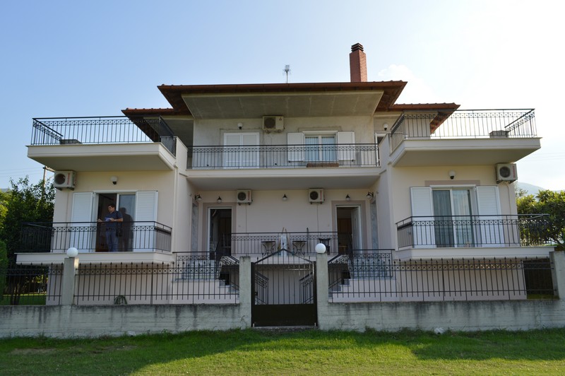 Vila Hrisanti, Regija Sv. Đorđa - Stavros