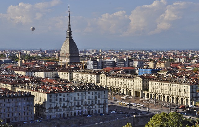 Torino, Italija - više destinacija