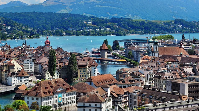 Švajcarska, Švajcarska - više destinacija