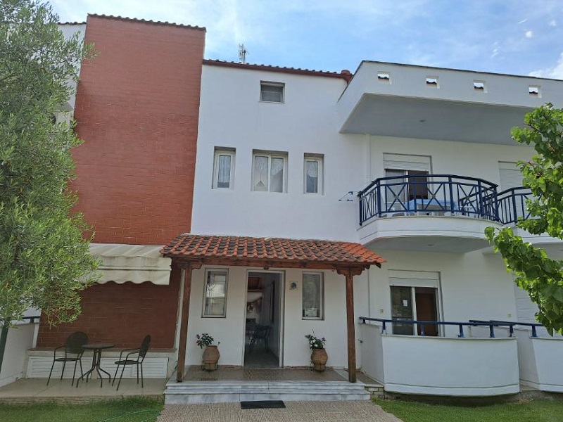 Vila Sofia, Kasandra - Polihrono